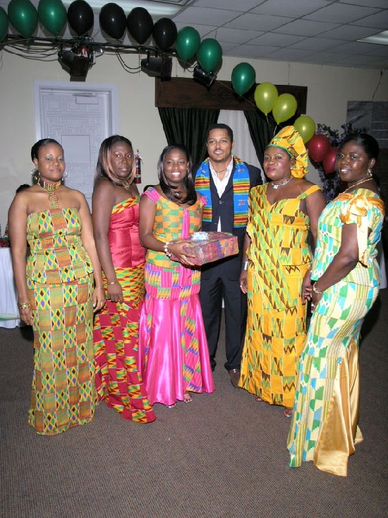 Van Vicker posing with finalists of the Best Kaba Style competition.
Winner was; Yvonner Spencer (third from left with parcel)