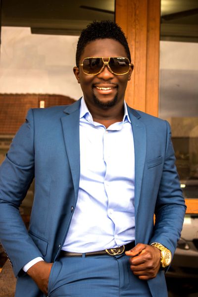 Akoo Nana proves he's one of the best dressed stars