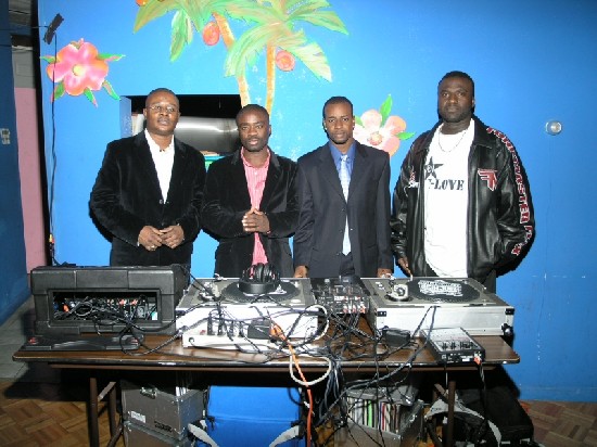 The first part of the three series Jam has been organized by; Lord Ahimsa (left) DXRAMS Ent. and DJ Elove (far right)