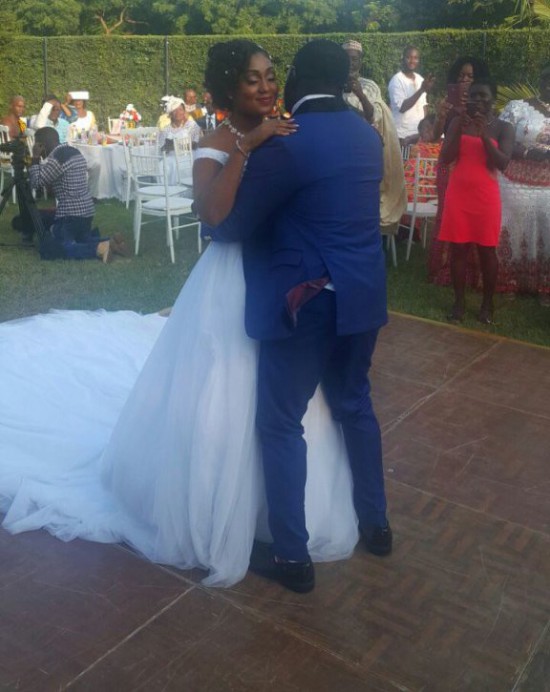 Bride and groom showing their dancing steps