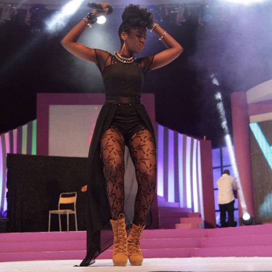 MzVee