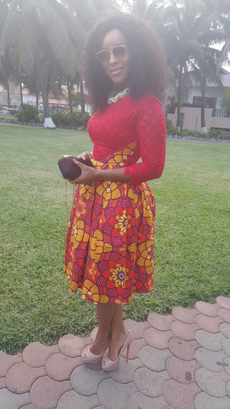 Joselyn Dumas looking good in african print