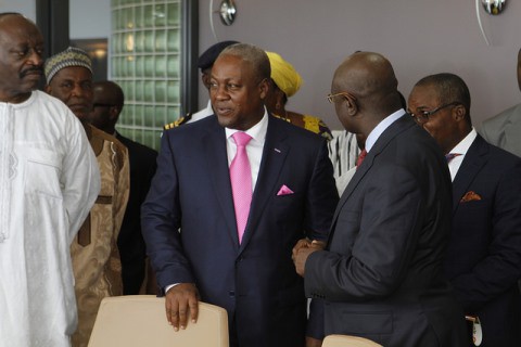 President Mahama touring the office and other facilities in the State House Tower Block, referred to as Job 600, which has been remodelled and refurbished for the use of members of parliament.