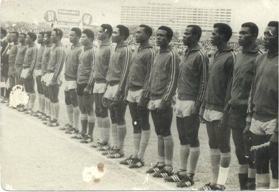 Black Stars 1972<br>Right-to-Left:  Capt. John Eshun (Wise), Essel Mensah (Kotoko), Malik Jabir (Kotoko), Clifford Odame (Kotoko), Oliver Acquah (Kotoko), Dan Oppong (Kotoko), Joe Sam (Kotoko), J.K. Mensah (E, Wise), Lante France (Hearts), Alex Mingle (Dwarfs), Edward Boye (Olympics?), Yaw Sam (Kotoko), Joe Ghartey (Hearts), Essuman aka Baby Face (Kotoko), Abukari (Kotoko), I. Sunday (Kototko)