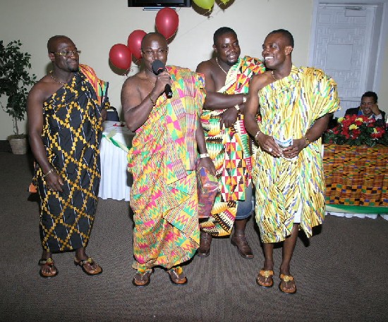 Peter Kuffour, Winner of the Best Kente Cloth offering a remark