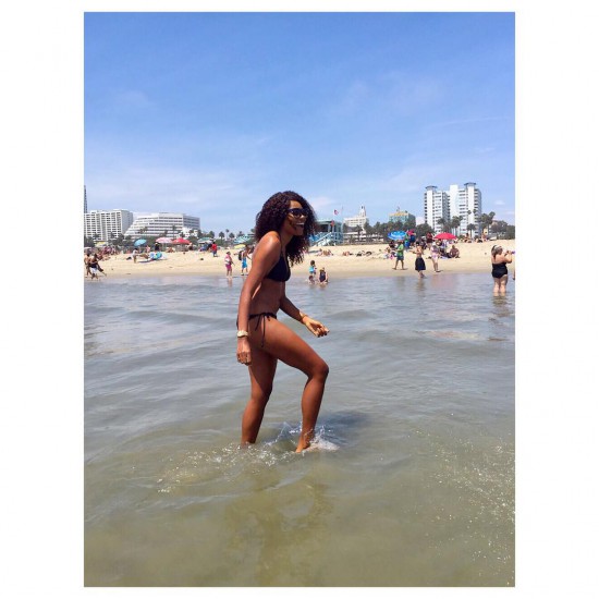 Yvonne Nelson at Santa Monica Beach