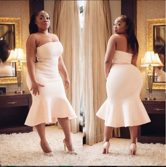 Moesha Bodoung flaunts curvy body