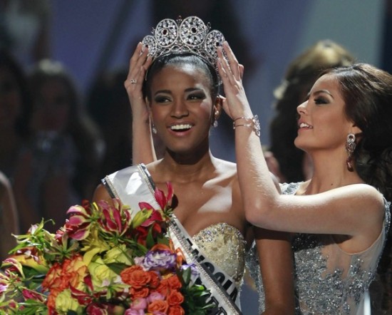 Miss Universe 2011 pageant crowns Miss Angola, Leila Lopes