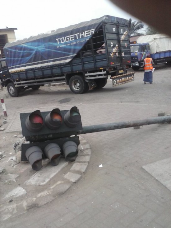 Achimota Old Station traffic light not working