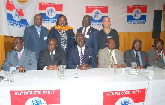 Delegates from USA posed with the President and dignitaries