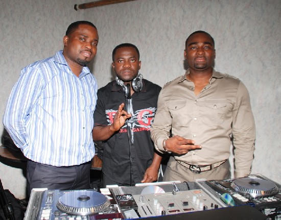 On the wheels of Steel; SkyHi Soundz, Check them out on
Africanspriceradio, www.africanspice.com