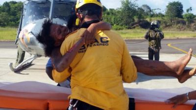 Mother and baby miraculously survive plane crash