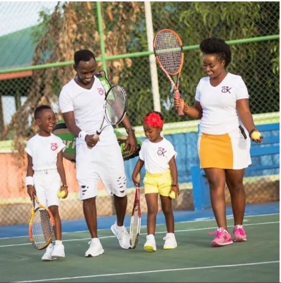 Okyeame Kwame, wife and kids