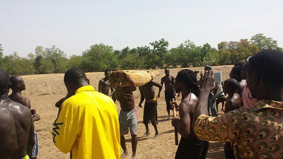 Ayisoba buries mother