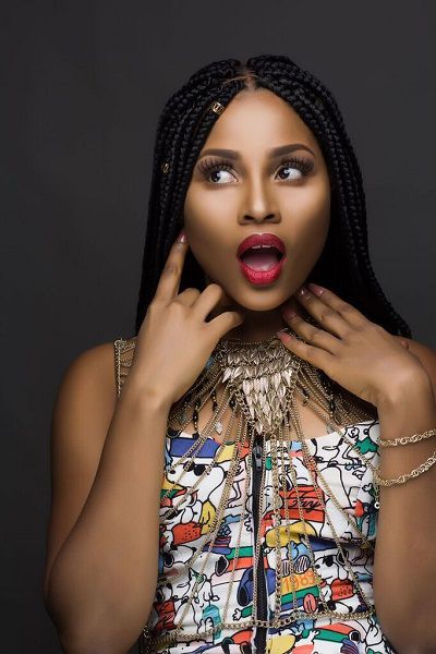 Singer Adina out with new promo pictures