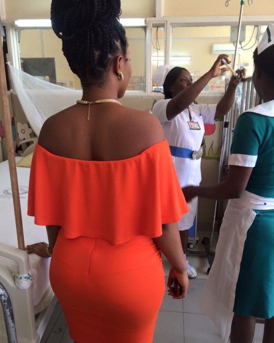 Actress Kisa Gbekle donates to Korle Bu Teaching hospital