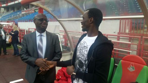 Ambassador Dr Kodzo Alabo(Right) in a handshake with Rabiu Mohammed (left)