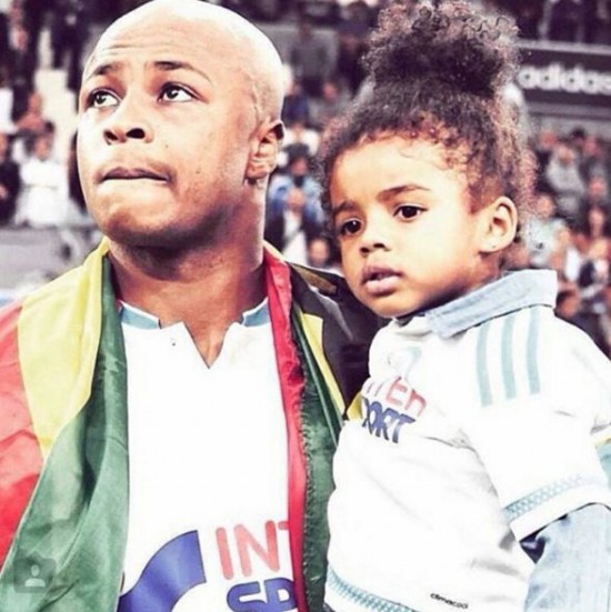 Dede Ayew and his daughter