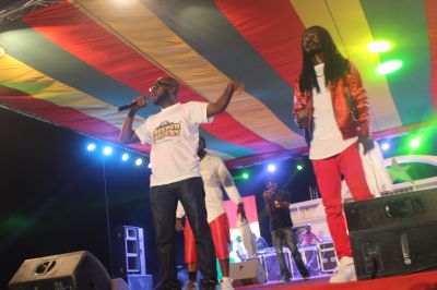 Photos: Praye intoduces new member at Freedom Concert