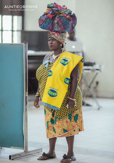 AuntieOboshie Presents: A showcase of Ghanaian fashion from the 60s to date.