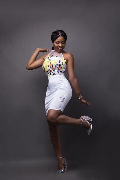 Singer Adina out with new promo pictures