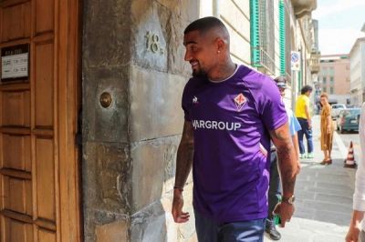 Official: Kevin-Prince Boateng signs two-year deal with AC Fiorentina