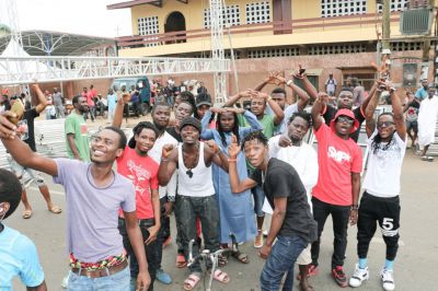 Nima boys show their undying love for Shatta Wale