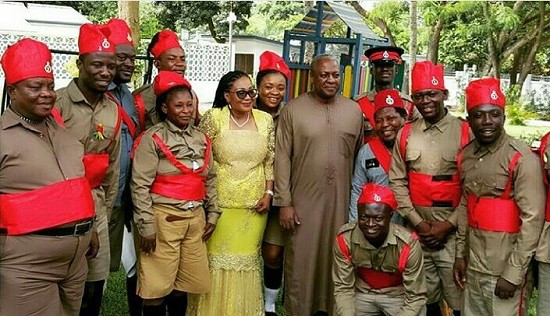 Stars in a group photo with Prez Mahama and Lordina Mahama