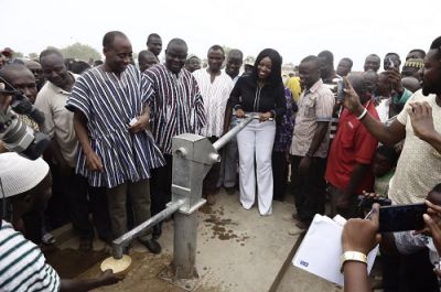 Photos: Actress Okoro commissions Wungu water project