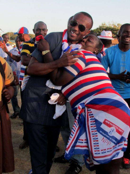 An NPP lady embracing Jerry Ahmed